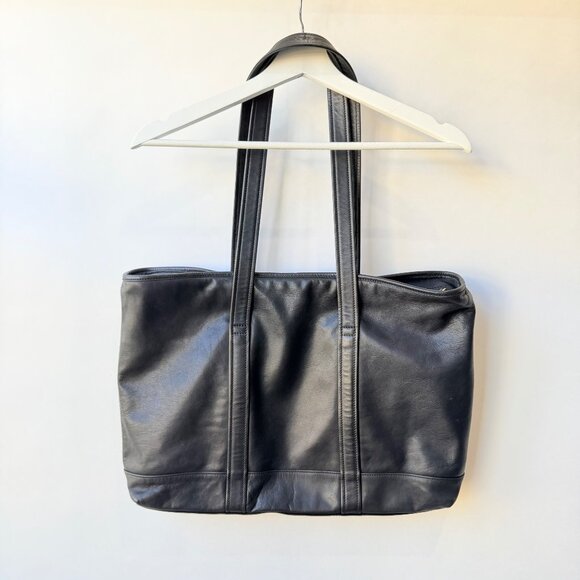 Coach Vintage Black Leather Tote Shoulder Bag – Classic Large Carryall - Picture 2 of 11